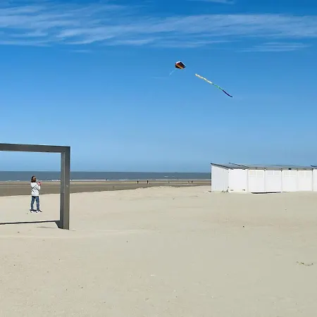 Modern 1 Bedroom With Sea View Apartment Knokke-Heist