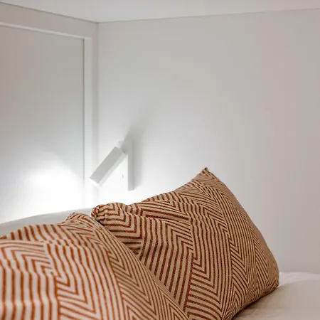 Modern 1 Bedroom With Sea View Apartment